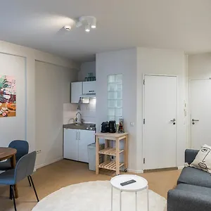 japie-rooms-in-the-heart-of-antwerp.brusselshotelsbook.com/