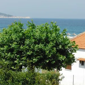 επισκεφθείτε το ξενοδοχείο